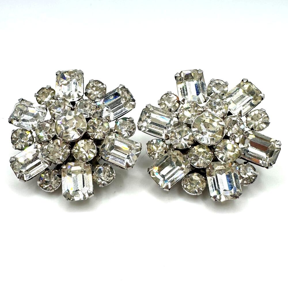 1950s vintage silver tone clear glass rhinestones cluster clip on earrings
